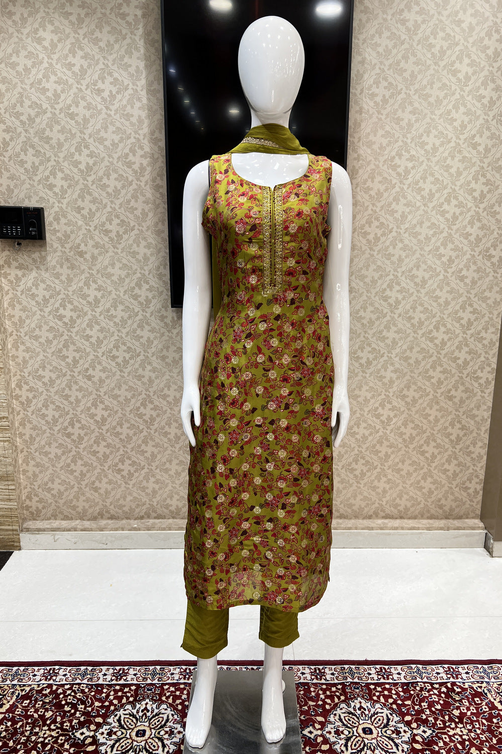 Mehendi Green Banaras Butta and Thread work with Floral Print Straight Cut Salwar Suit