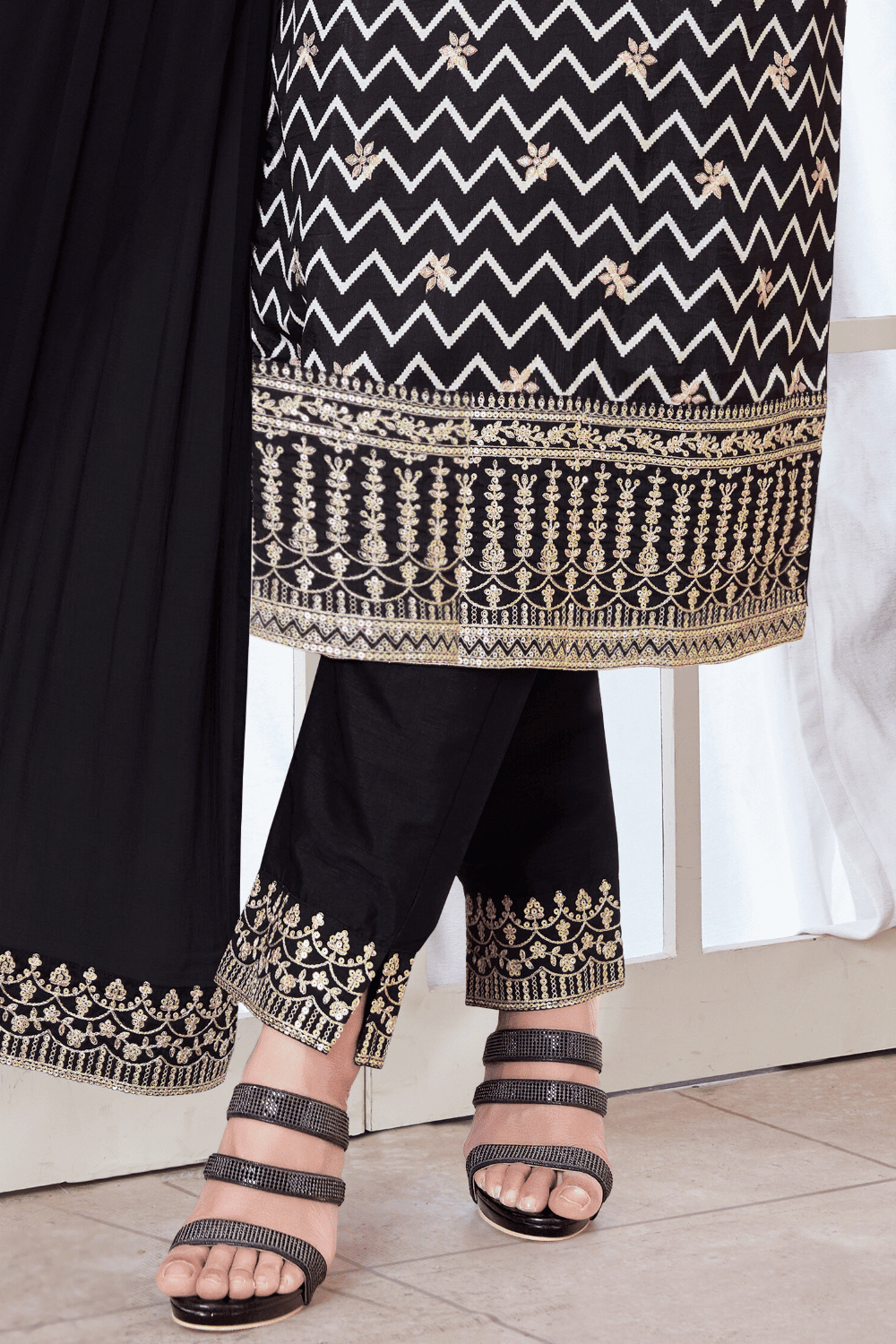 Black Banaras, Zig Zag Print, Sequins and Zari work Straight Cut Salwar Suit - Seasons Chennai