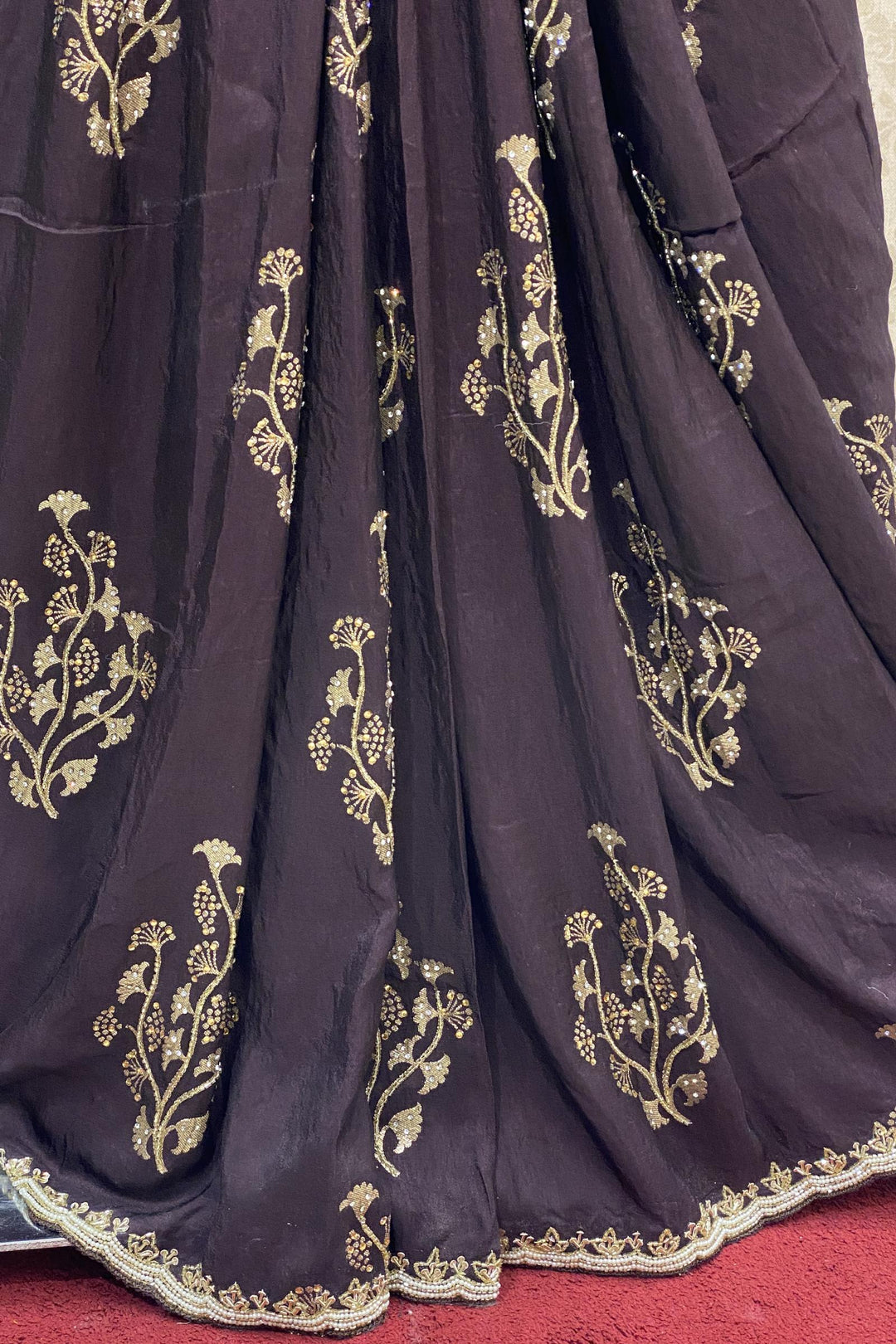 Brown Banarasi Silk Saree with Contrast Readymade Blouse - 4