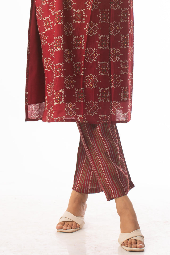 Maroon Mirror and Thread work with Printed Straight Cut Salwar Suit - Seasons Chennai