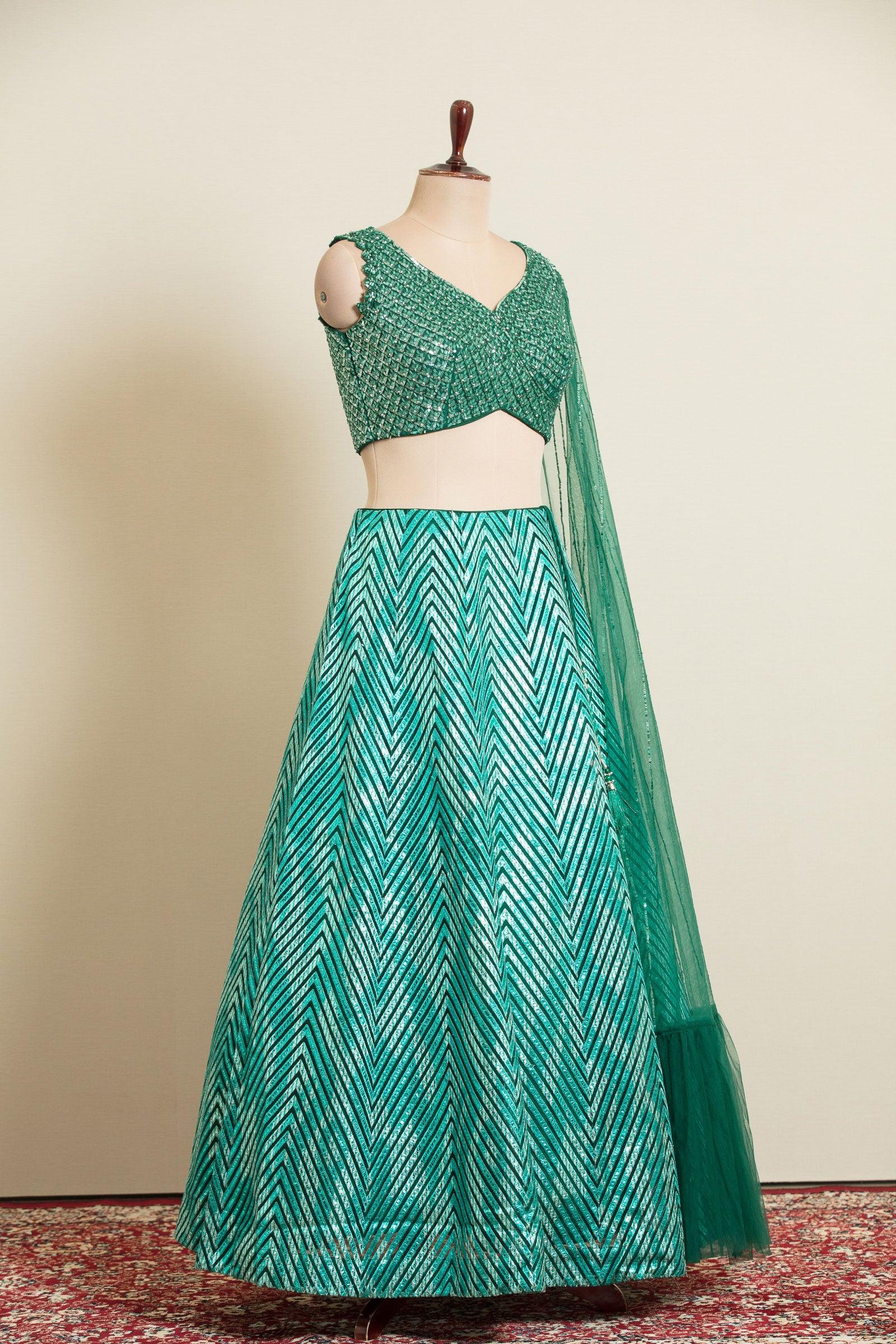 Crop Top Gown at Rs 1000/piece | Fancy Crop Top in Muzaffarpur | ID:  25296590997